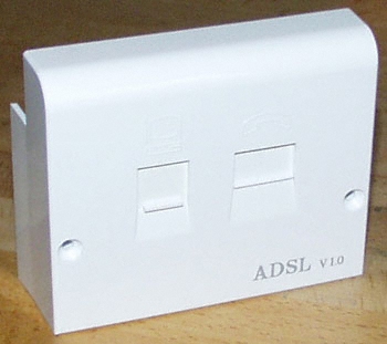 ADSLӲaƷDƬչʾȫD壩