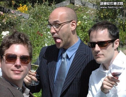 左起分別為：比茲·斯通(Biz Stone)、杰森·戈德曼(Jason Goldman)、埃文·威廉姆斯(Evan Williams)