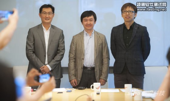 搜狐公司及搜狗公司今天與騰訊共同宣布達成戰略合作，圖片左起為馬化騰、王小川、張朝陽